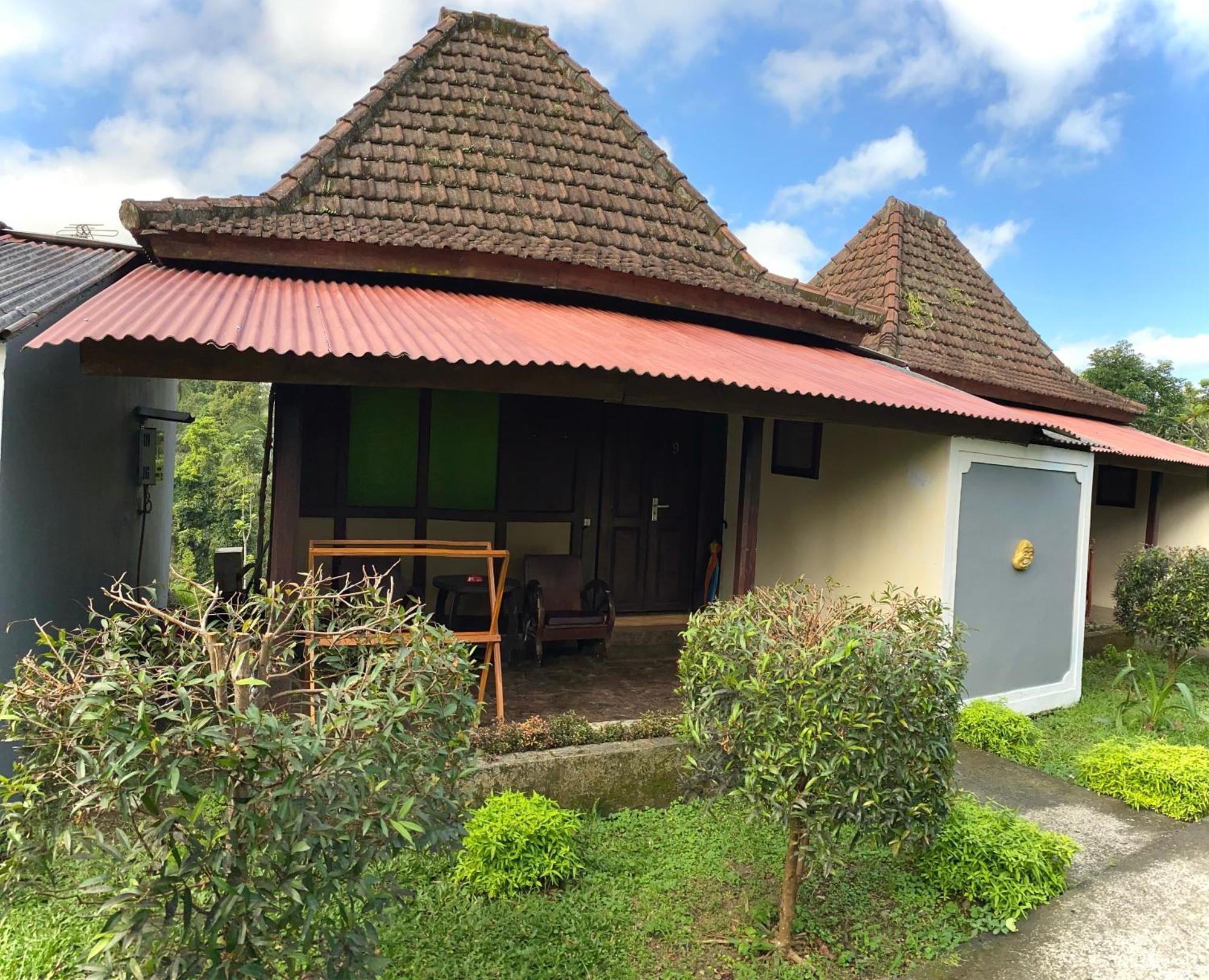 Kampoeng Joglo Ijen Βίλα Banyuwangi  Δωμάτιο φωτογραφία