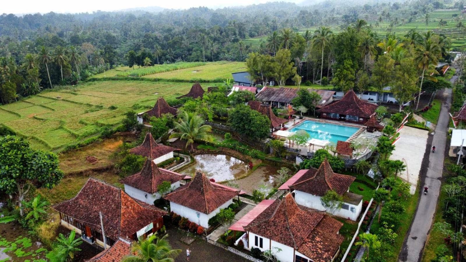 Kampoeng Joglo Ijen Βίλα Banyuwangi  Εξωτερικό φωτογραφία